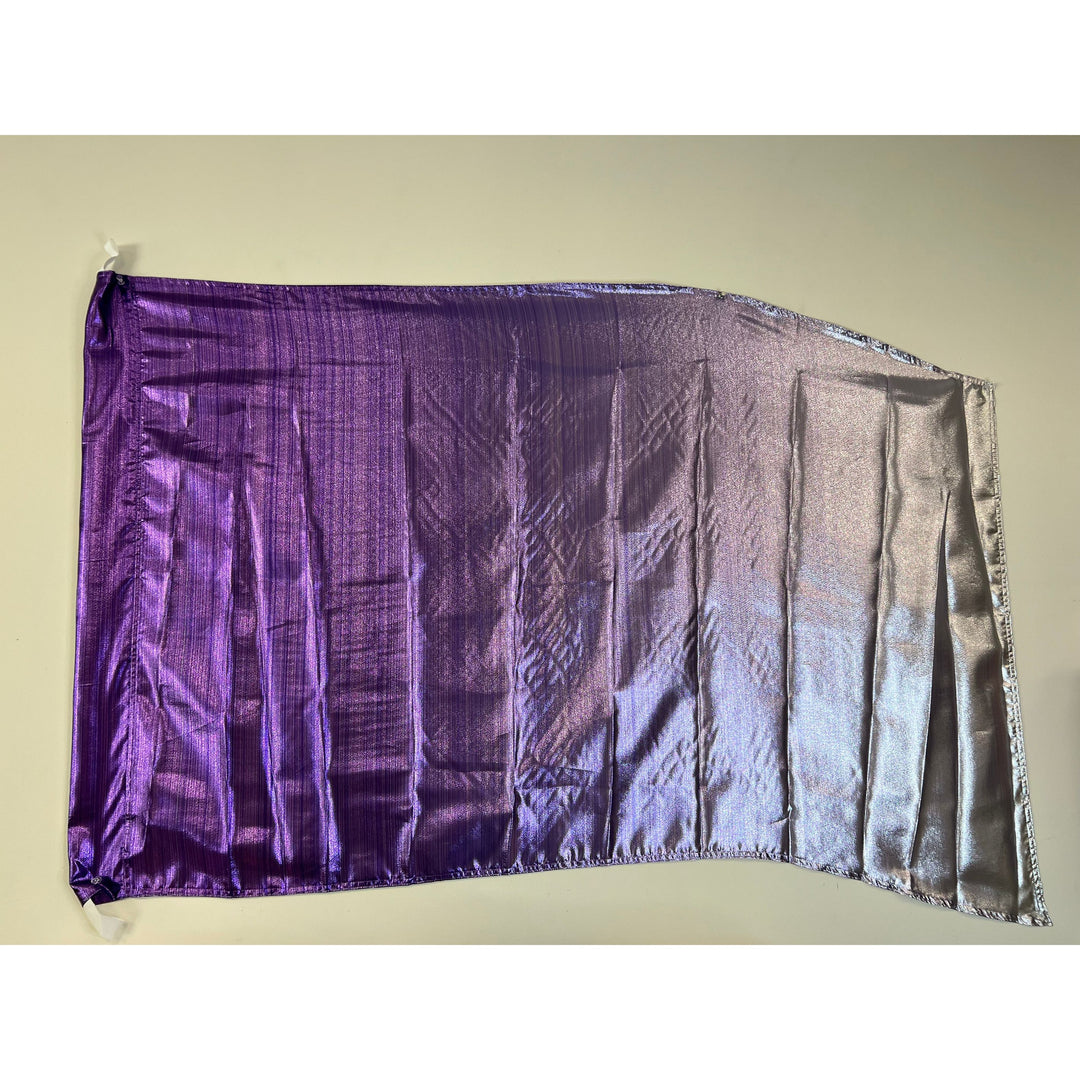 Bandera metálica sombreada